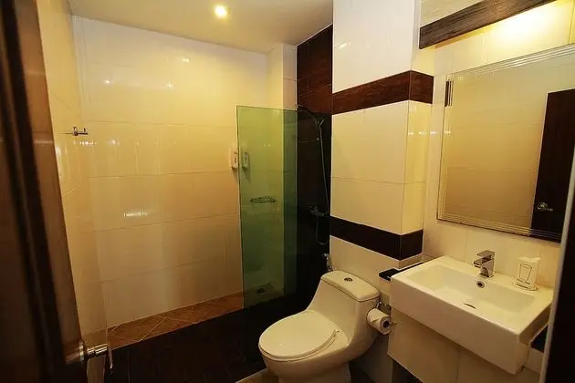Standard King Room (A-Building)
