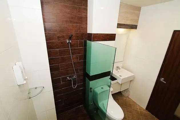 Standard King Room (A-Building)