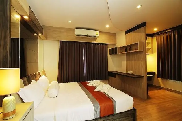 Superior King Room (A-Building)