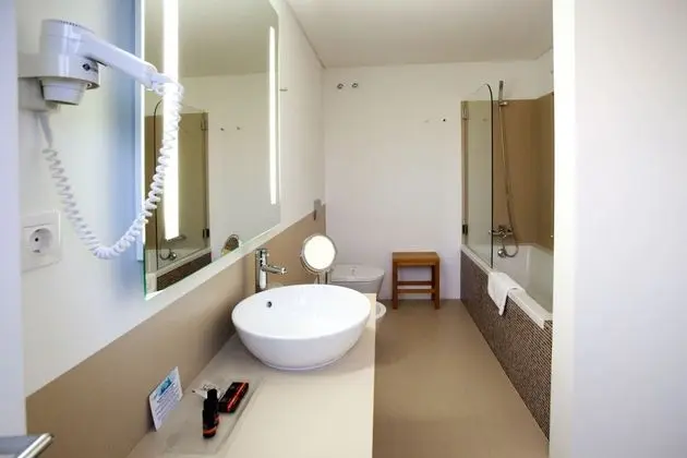 Premium Tek Büyük Yataklı Oda