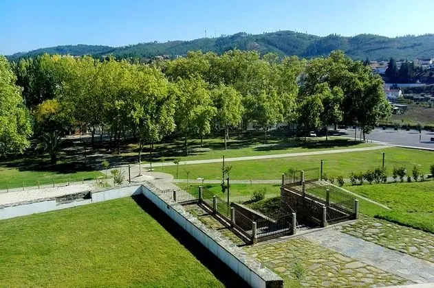 Premium Tek Büyük Yataklı Oda