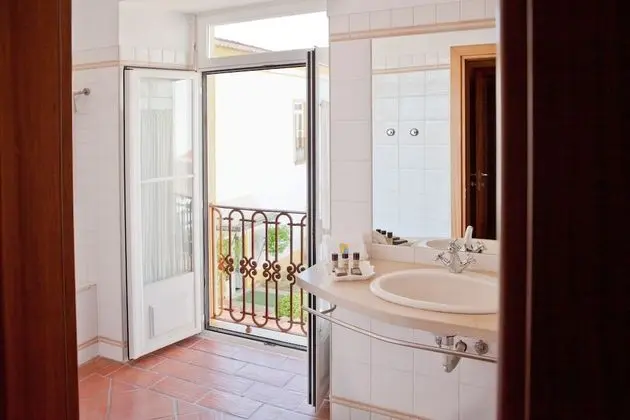 Superior Tek Büyük Yataklı Oda