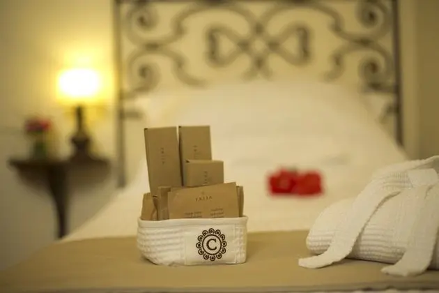 Deluxe Üç Kişilik Oda