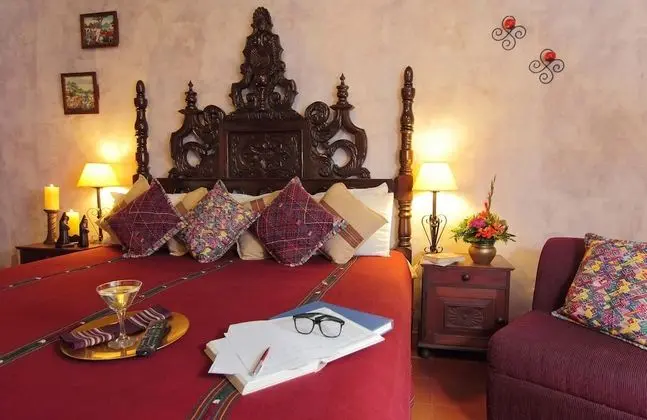 Deluxe Tek Büyük Yataklı Oda, Bahçe Manzaralı, Avlu