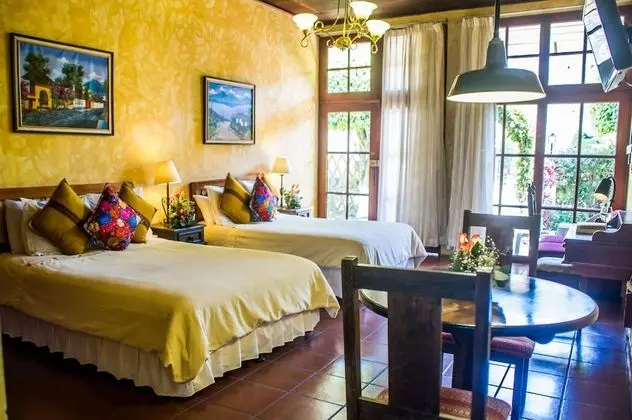 Deluxe Tek Büyük Yataklı Oda, Bahçe Manzaralı, Avlu
