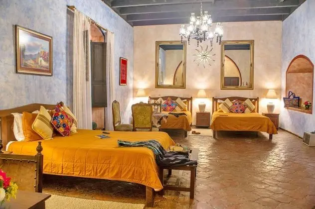 Deluxe Üç Kişilik Oda, Bahçe Manzaralı, Avlu