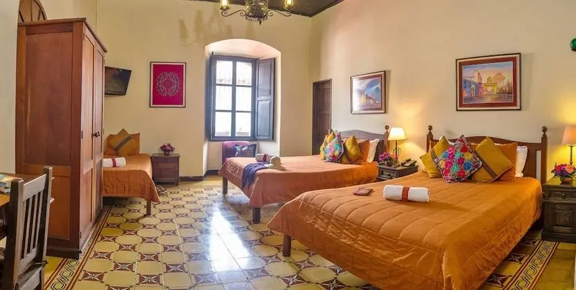 Deluxe Üç Kişilik Oda, Bahçe Manzaralı, Avlu