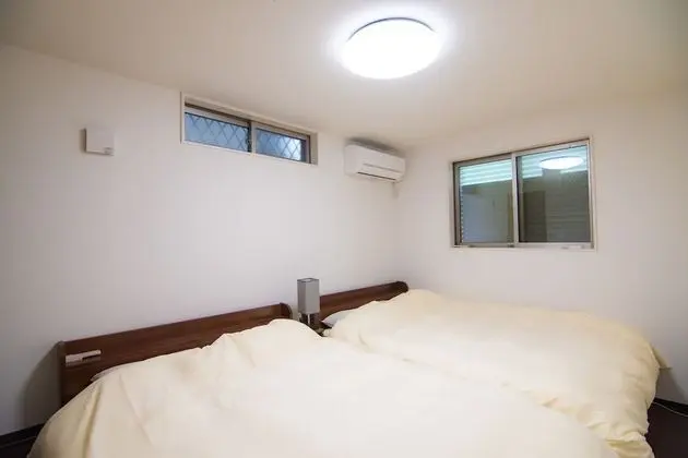 Ev (3 Story)