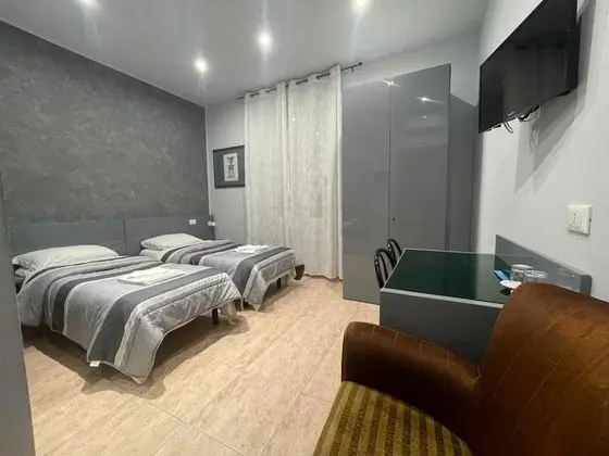 Standard Tek Büyük veya İki Ayrı Yataklı Oda