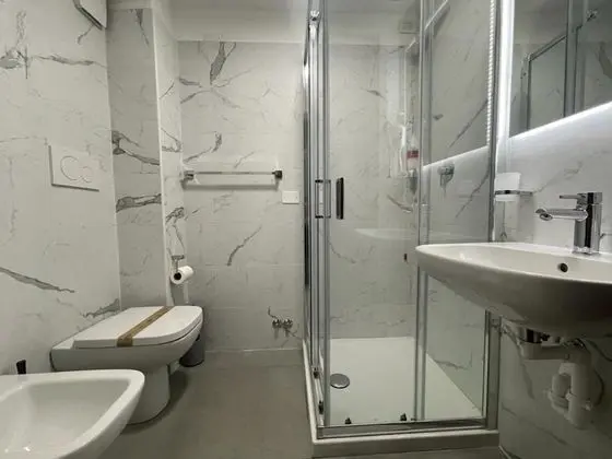 Standard Tek Büyük veya İki Ayrı Yataklı Oda