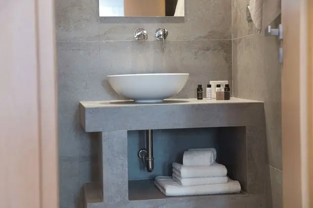 Superior Tek Büyük veya İki Ayrı Yataklı Oda