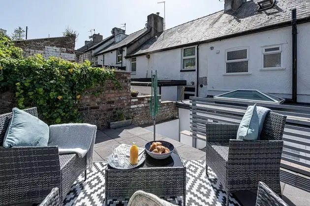 Kır Evi, Özel Banyo (Conwy)