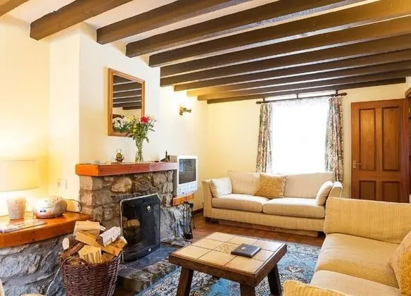 Kır Evi, 3 Yatak Odası (Llwyn Bedw)