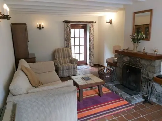 Kır Evi, 3 Yatak Odası (Llwyn Bedw)