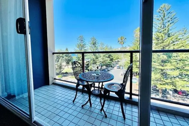 Deluxe Stüdyo, Balkon, Kısmi Deniz Manzarası