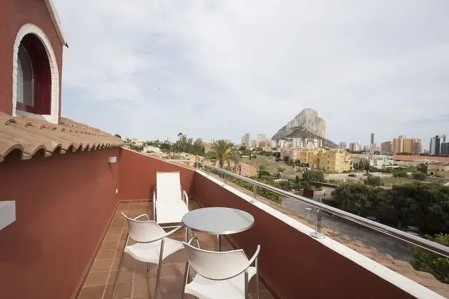 Junior Süit (2 Adults + 2 Children)