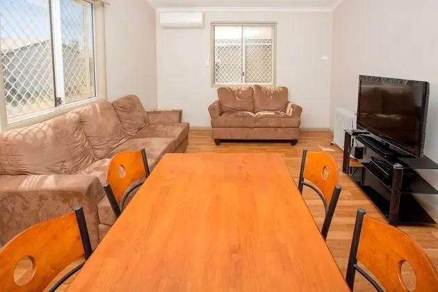 Superior Kulübe, 2 Yatak Odası (Waterfront - Sleeps 3 - Pet Fri)