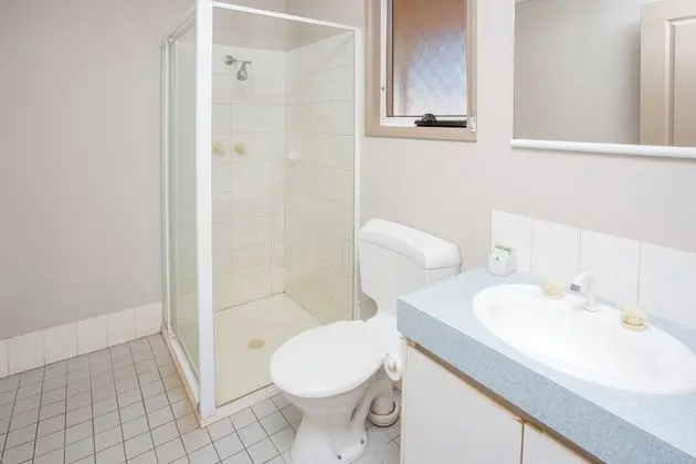 Superior Kulübe, 2 Yatak Odası (Waterfront - Sleeps 3 - Pet Fri)