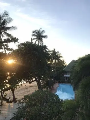 Deluxe Tek Büyük Yataklı Oda, Balkon, Denize Sıfır