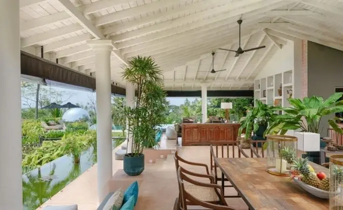 Villa