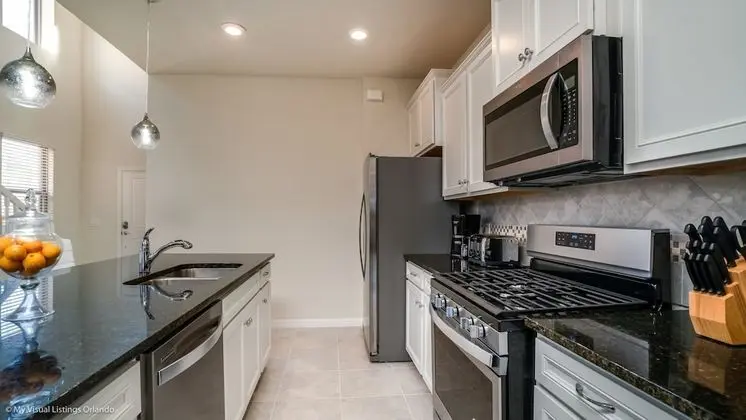 Villa (5445 Luxury 6 Bedroom 4.Bath  Home Wi)