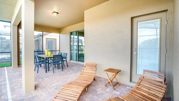 Villa (5445 Luxury 6 Bedroom 4.Bath  Home Wi)