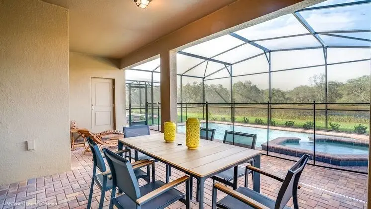 Villa (5445 Luxury 6 Bedroom 4.Bath  Home Wi)