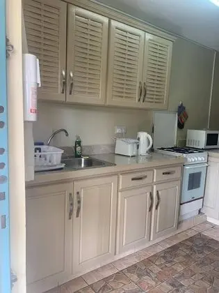 Luxury Apart Daire, 1 Yatak Odası, Küçük Mutfak, Avlu Manzaralı