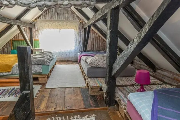 Family Ev, 1 Çift Kişilik Yatak ve Çekyat, Bahçeli (Cool Shack Premar With Wi-Fi & Smart)