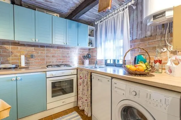 Family Ev, 1 Çift Kişilik Yatak ve Çekyat, Bahçeli (Cool Shack Premar With Wi-Fi & Smart)