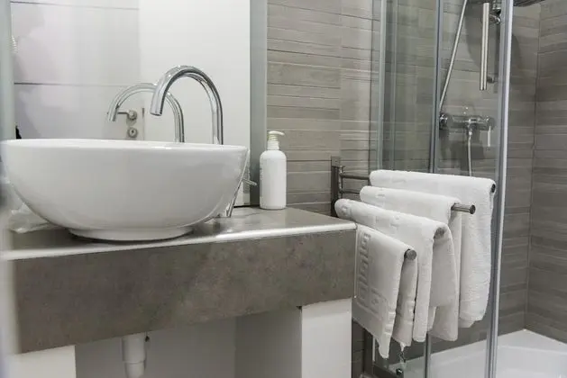 Economy Tek Büyük Yataklı Oda