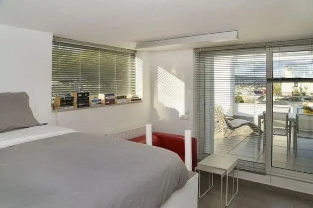 Apart Daire, Deniz Manzaralı