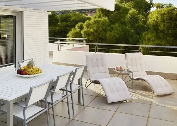 Apart Daire, Deniz Manzaralı