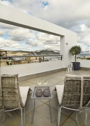 Apart Daire, Deniz Manzaralı