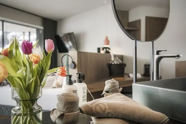 Junior Tek Büyük Yataklı Oda