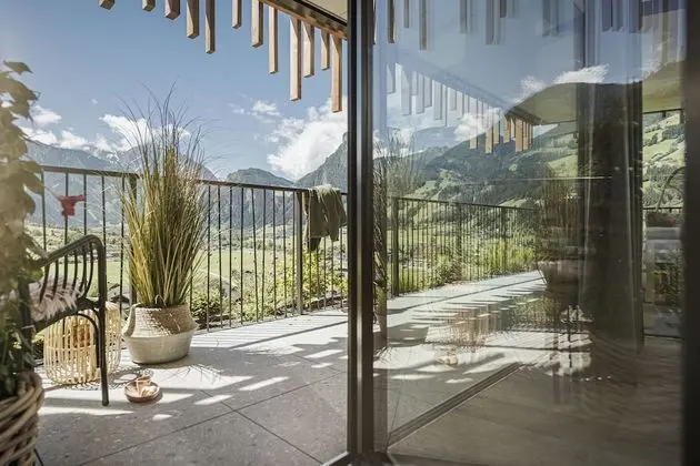 Superior Stüdyo Süit