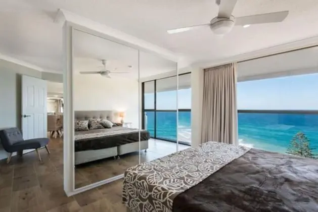 Çatı Katı Süiti (Penthouse)