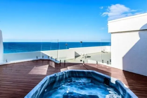 Çatı Katı Süiti (Penthouse)