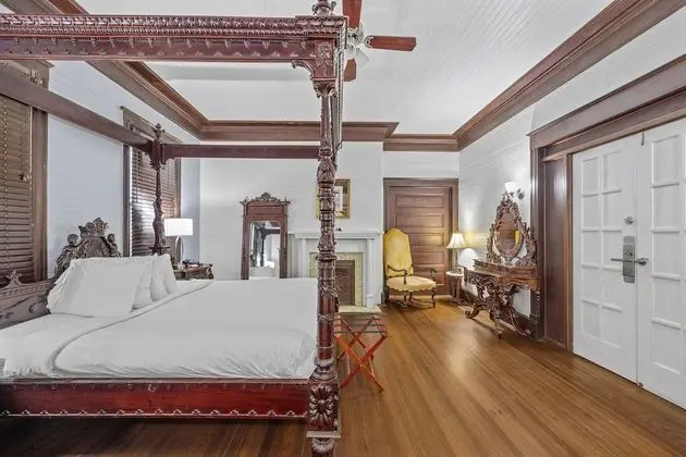 Süit, 1 En Büyük (King) Boy Yatak, Sigara İçilmez