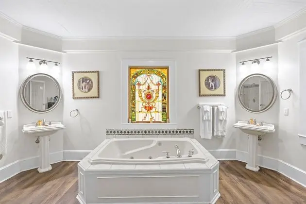 Süit, 1 En Büyük (King) Boy Yatak, Sigara İçilmez