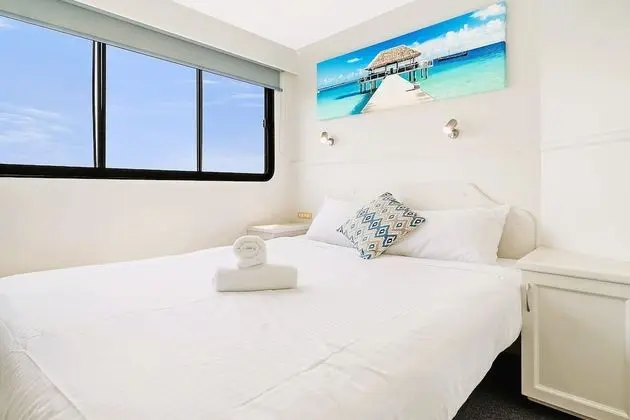 Luxury Karavan, 4 Yatak Odası, Nehir Manzaralı (Blue Sky)