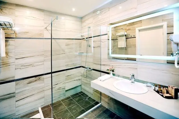 Family Süit (2 bathrooms)