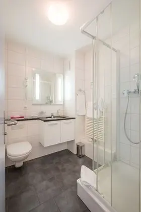 Comfort Büyük Yataklı Tek Kişilik Oda