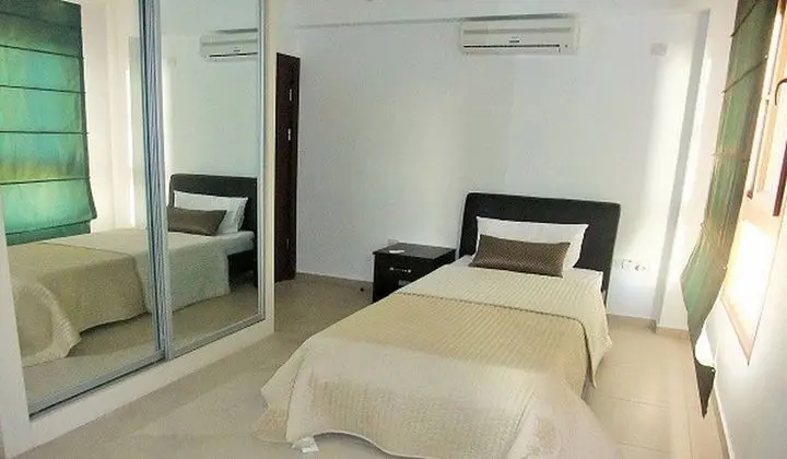 Villa, 4 Yatak Odası, Balkon