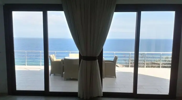 Villa, 4 Yatak Odası, Balkon