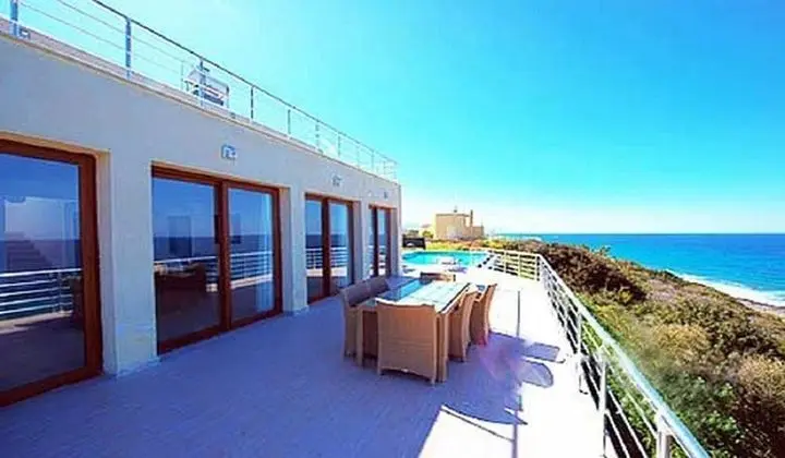 Villa, 4 Yatak Odası, Balkon
