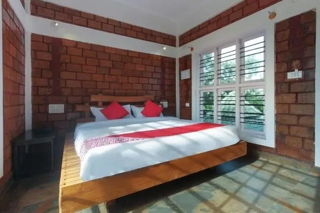 Deluxe Ortak Ranzalı Oda