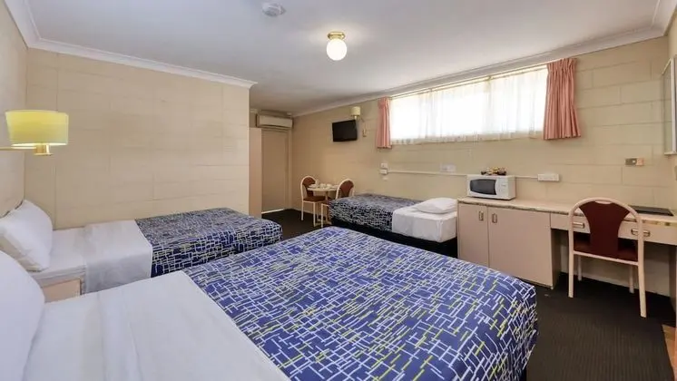 Family Oda, Sigara İçilmez, Balkon
