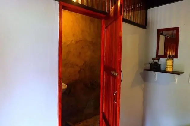 Standard Air Room