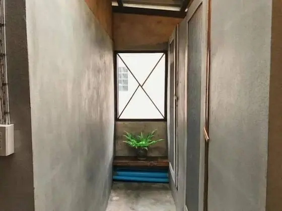 Standard Fan Room